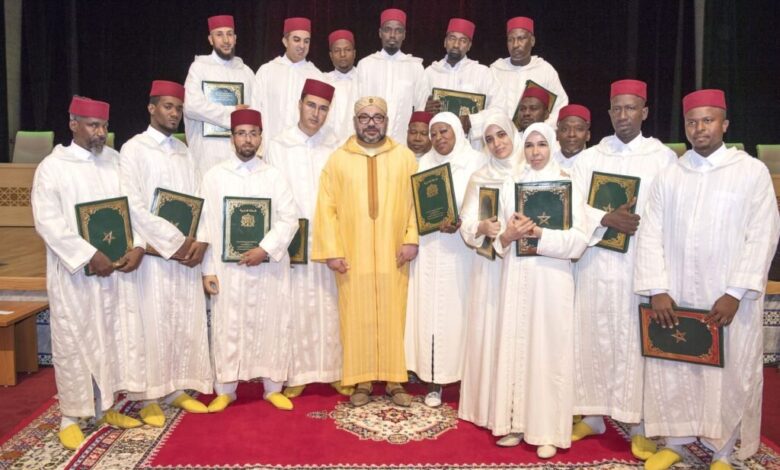 King Mohammed 6 with African Olama2 1024x721