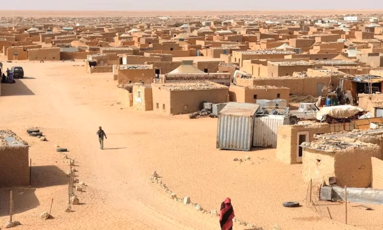 النظام الجزائري يطلق رصاصة الرحمة على "جمهورية تندوف" ويستبدلها "بجمهورية الريف"!! 10 Tendouf camps 1