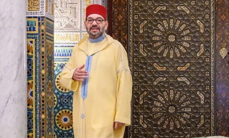 king Mohammed 6 in Mosque