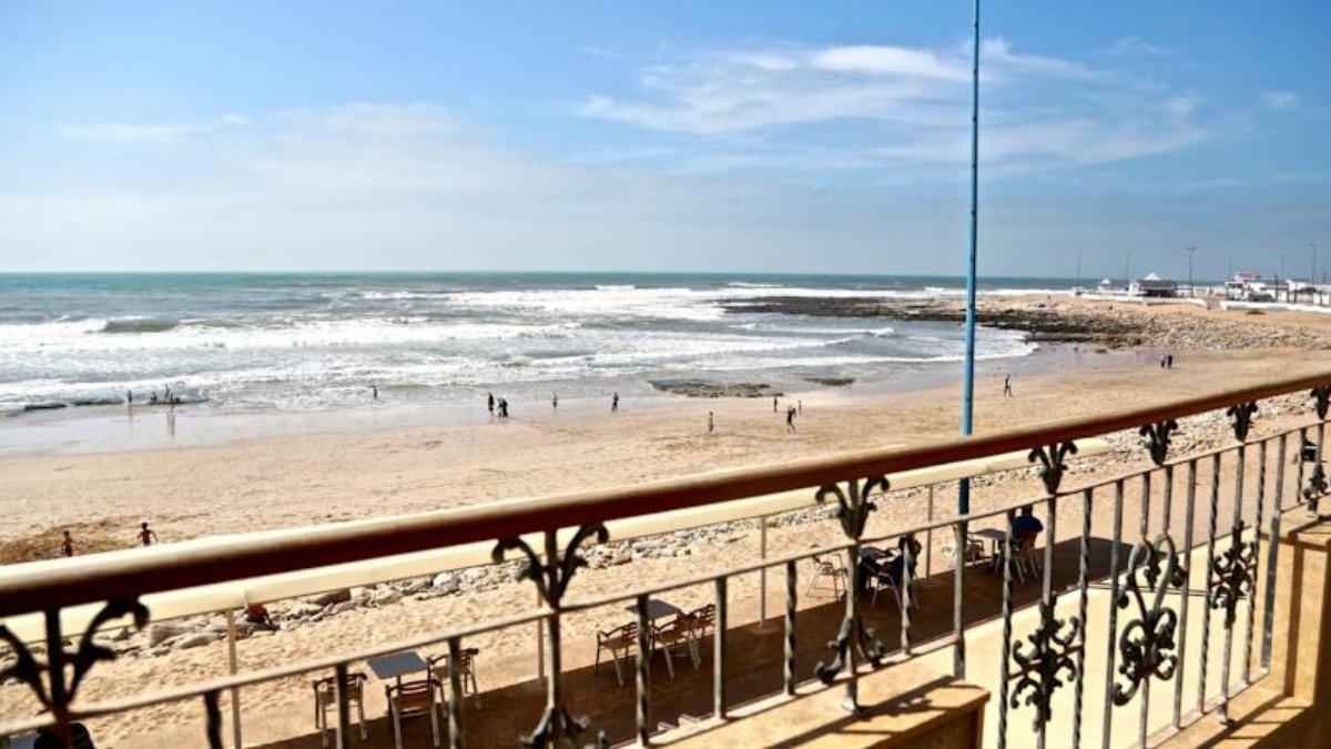El ouatia beach